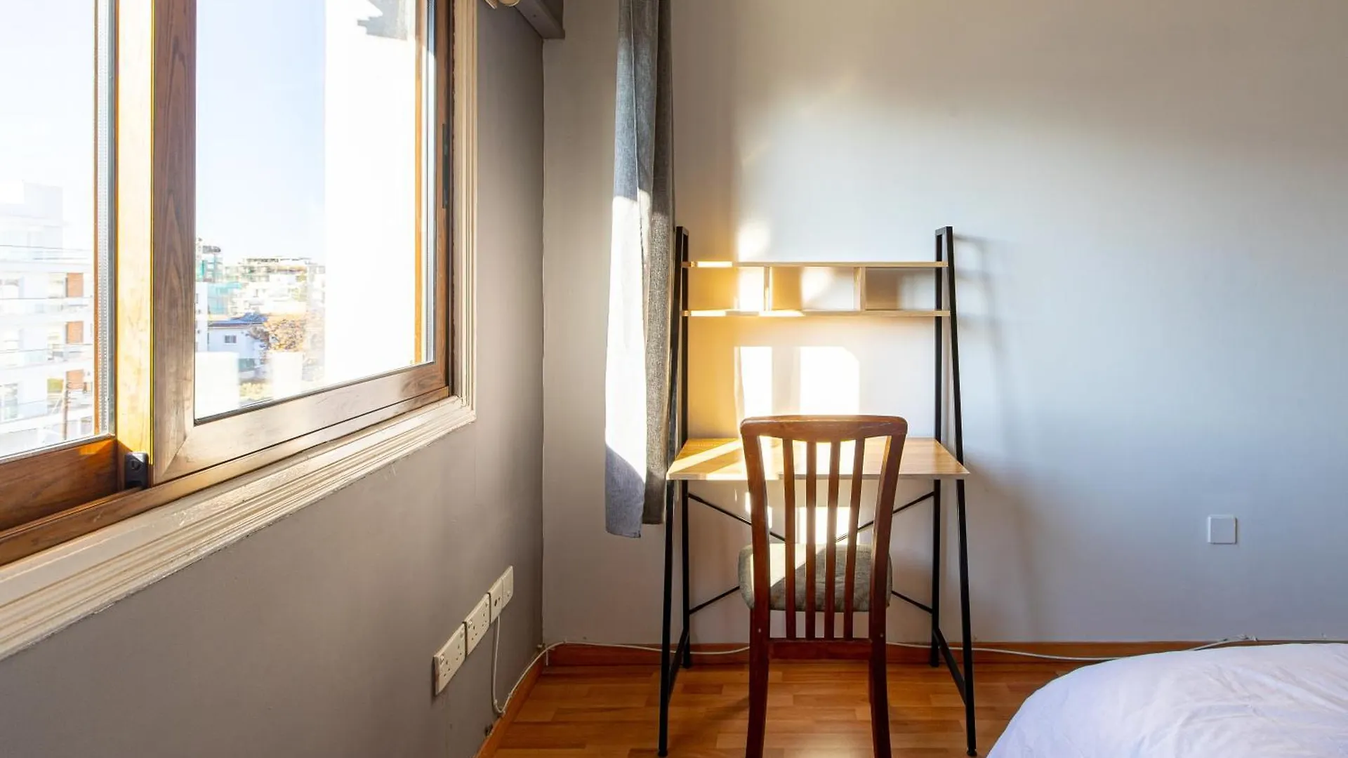 3 Bedroom Central Apartment Larnaca