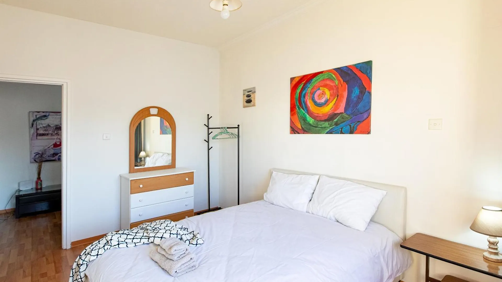 3 Bedroom Central Apartment Larnaca
