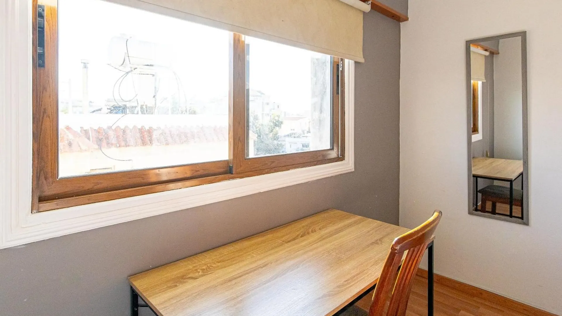 3 Bedroom Central Apartment Larnaca 0*,